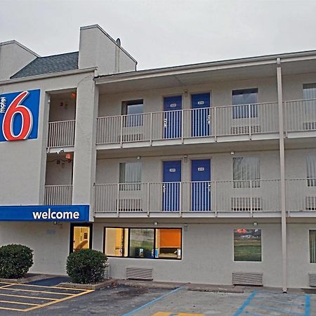 Days Inn By Wyndham Charleston Wv 외부 사진