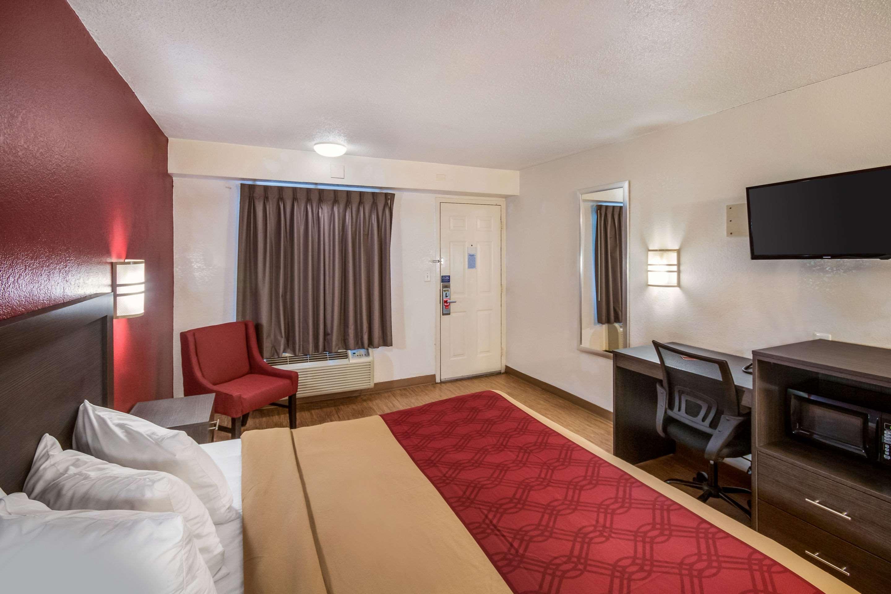 Days Inn By Wyndham Charleston Wv 외부 사진